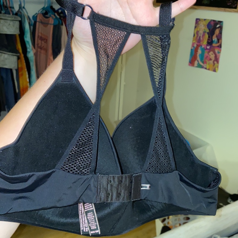 Ladies intimates - Picture 2 of 3